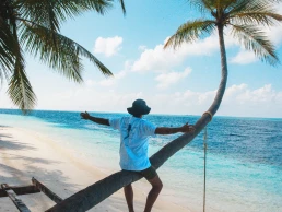 Redes sociales en vacaciones: cómo gestionarlas en 5 pasos